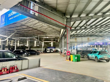 Xưởng dịch vụ Vinfast Thái Nguyên rộng rãi và nhiều trang thiết bị hiện đại